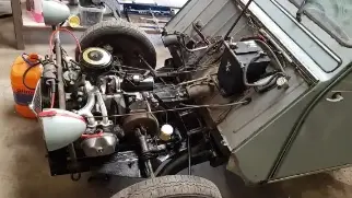 2cv-moteur-monte